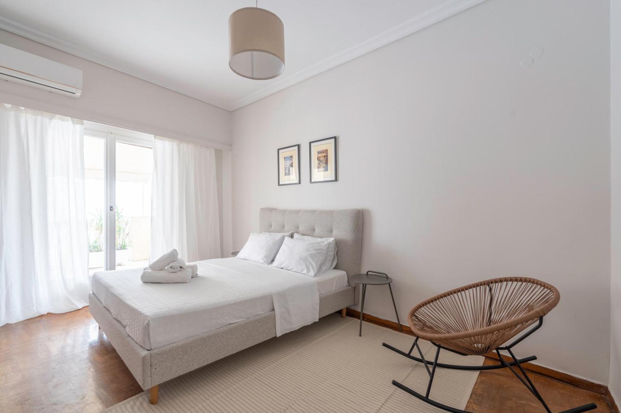 Apartment Maison Terrasse - Georgeous 3br Next To Acropolis Athens