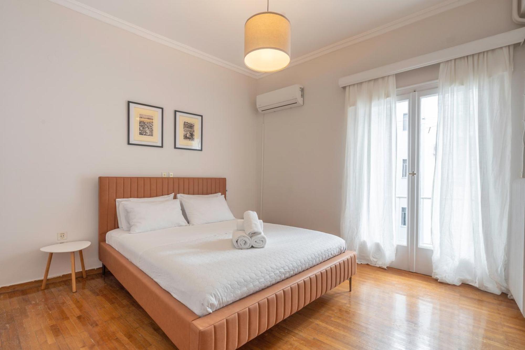 Maison Terrasse - Georgeous 3br Next To Acropolis Apartment *